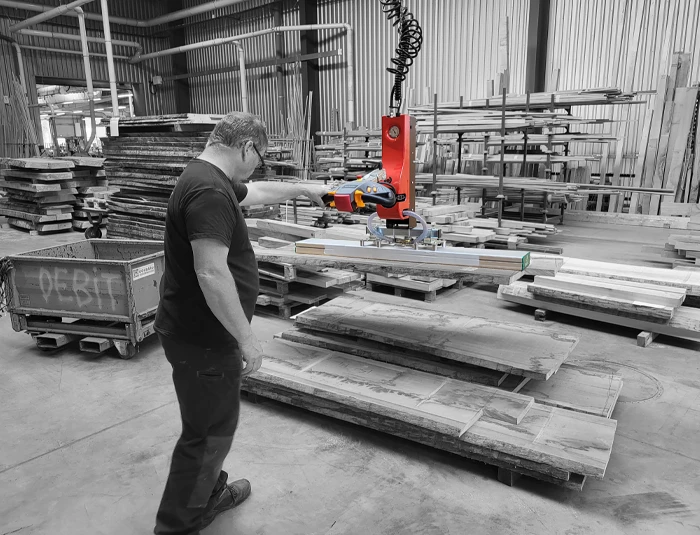 Manipulateur de panneaux bois
