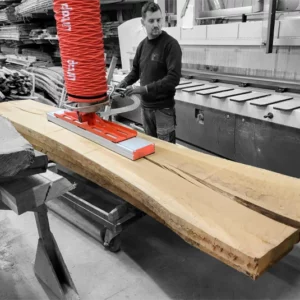 Manipulateur panneaux bois